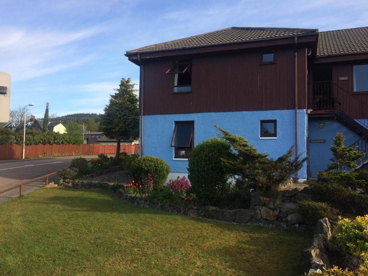 Snowgoose Apartments & Bunkhouse Fort William Exteriör bild